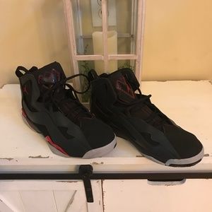 Jordan True Flight Size 12 ‘Black/Gym Red’
